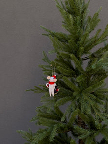  Yuletide Yohan Mouse