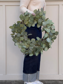  22" Eucalyptus Wreath