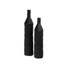  Longina Black Vase